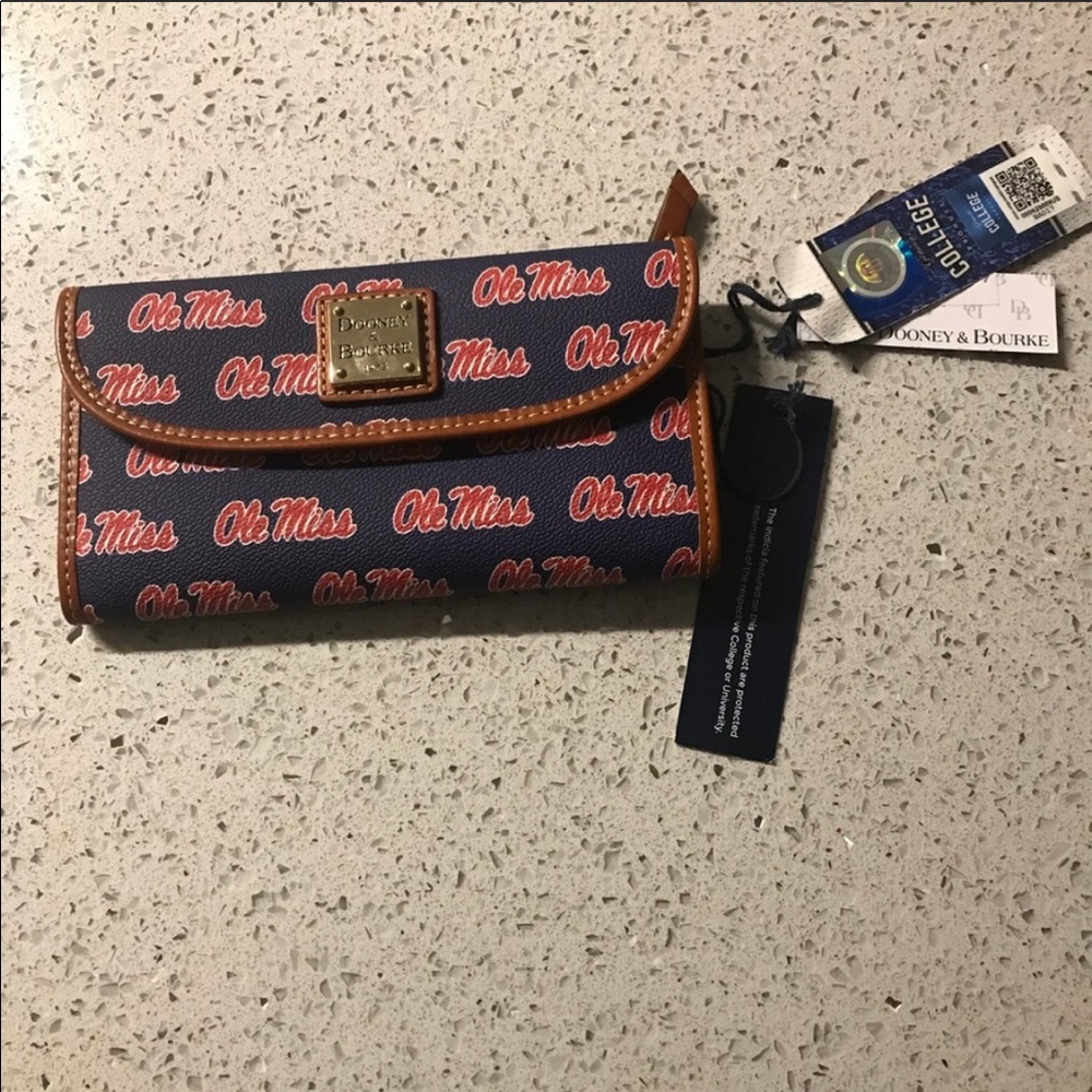 Dooney & Bourke collegiate wallet “Ole Miss”